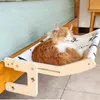 Camas para gatos Móveis Cama suspensa para gato acompanha o proprietário para dormir Cama suspensa para animais de estimação pode ser pendurada na cama da janela 231109