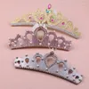 Hårklipp est 10st Pearl Rhinestone Crystal Paled Hollow Out Princess Royal Crown Patch klistermärke Ornament Accessories Gir Jewelry