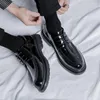 Scarpe eleganti Pelle verniciata Uomo Lusso Qualità Classico Inghilterra Alla moda Borgogna Brogue Affari Matrimonio Sh