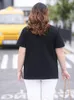 Camisa plus size women camisetas de verão o-pescoço curto letra impressa mostra tampo feminino fino e casual solto