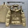 Chaqueta acolchada de diseñador para hombre y mujer, chaqueta de plumón con capucha, Parka gruesa, prendas de vestir, chaqueta de plumón con patrón a cuadros de dos colores