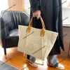 Sac de shopping de mode Sac fourre-tout Toile classique pour femmes Perle Sac à main à bandoulière unique en gros Sac de plage de chaîne de luxe de grande capacité