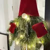 Dekorativa blommor kransar 1 st ansiktslångt långa ben dvärgdockkrans julgranprydnad med 1 m 10LED strängljus dörr vägg spis dekoration 231109