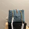 Designer Loulou Väska Lyx Kvinnor Axelväskor Handväska Blå Denim Bucket Bag Resor Shopping Ficka Handväska Metall Bokstav Dekoration Magnetisk Snap Stängning