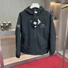 Online męski projektant odzieży płaszcza kurtka arcterys kurtka marka wysoka wersja czarna złote sv ptak haft miękki shel wn-wtp6