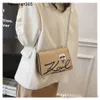 2023 Small Fresh Designer Fashion Simple Womens Bag Sac Trend Crossbody Sac Nouveau petit sac carré 6 couleurs