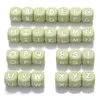 Jouets de dentition 12mm 26 pièces perles de lettre en silicone 15 couleurs perle à mâcher Alphabet coloré pour chaîne de clip de sucette ne pas choisir 231109