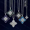 Pendant Necklaces RC Italy Brand Clover Designer Pendant Necklaces Rhombic Four Leaf Shining Diamond Crystal 18K Gold Sweet Flower Turquoise Elegant Necklace Part