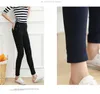 女性のジーンズ弾性鉛筆パンツ女性用ポケットリベットY2Kパンツ韓国ファッション女性服2023ズボンの女性