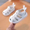 First Walkers babymeisjes leren sandalen baby peuter schoenen jongens zomers schoenen niet slip zachte sole cartoon kindercasual strand sandalen 230410