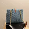 Designer Loulou Väska Lyx Kvinnor Axelväskor Handväska Blå Denim Bucket Bag Resor Shopping Ficka Handväska Metall Bokstav Dekoration Magnetisk Snap Stängning