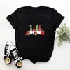 Women's T Shirts Santa Claus kommer med gåvor Skjorta Kvinnan Christmas Express Graphics T-shirt rolig bomull Kort ärm Femme T-shirts