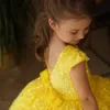 Sparkly Yellow paljett Flower Girls Dresses Mini Ball Gown Kids Birthday Pageant Prom Dress med kort ärm