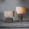 Tischlampen Nordische Moderne Mode Wohnzimmer Schlafzimmer Stofflampe Einfacher Retro Industriestil Dekorativer Kreativer Zement Schreibtisch