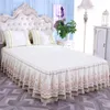 Spódnica z łóżkiem romantyczny wzór kwiatów solidny kolor z antypoślizgiem i pyłkowym plisowanym krawędziami dużych rozmiarów 230410