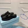 Tasarımcı Loafers Comfort Monolith Fırçalanmış Deri Kadın Ayakkabı Prad Üçgen Oxford Chunky Spor Sakinleri Klasik Mat Açık Eğitmenler