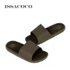 Slippers ISSACOCO Men s Flat Indoor Massage Men Home Non slip Zapatos Hombre Beach Flip Flops Slides 230410