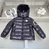 Homens para baixo parkas meninas meninos para baixo designer de luxo com capuz fofo hoodies crianças meninas meninos puffer quente à prova de vento outwear casaco crianças roupas de inverno 54an