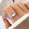 Anillos de racimo Lindo cangrejo Moonstone Anillo para mujeres Moda Dibujos animados Rhinestone en forma de metal Regalo Novias Joyería 2023 Tendencia