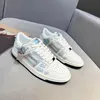 Nowy skel top hi trampki Spring Sneaker Men Men Dameal Buty Designer Niski buty Kości Kości Zastosowanie Górne Eva Sport 35-45