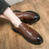 Dress Shoes Block Men PU Embossed Carving Vintage Lace Up Low Heel Professional Business Banquet Party Derby