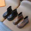 Bottes Bottines à plateforme noires pour filles en bas âge, chaussures de joie à fermeture éclair avant, légères pour l'extérieur, taille 1