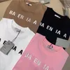 2022 Letnie męskie koszulki mody męskie projektanci damskich t-koszule dla męskich dłoni bluzki luksurys list haftowe