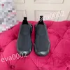 Novo Top Casual Fashion Shoe Designer Men Woman Luxury Colors and Styles Massagem de designer respirável Treinadores de esportes aéreos ao ar livre Sapatos Fengda1 230204