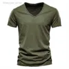 T-shirts voor heren 2021 Nieuwe Summer V-Neck T-Shirt Men 100% Combed Cotton Solid Short Sleeve T-shirt Men Fitness Undershirt Mannelijke tops Tees M230409