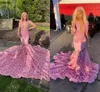 Rosa 3D-Rosenblumen, südafrikanische Ballkleider, Meerjungfrau, lange Ärmel, schmal und ausgestellt, sexy Abendkleider auf dem roten Teppich, langes Fischschwanz-Formal-Partykleid mit V-Ausschnitt und Spitze, CL2142