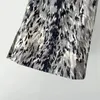 TOTEME 여성 소규모 긴팔 인쇄 용암 트렌치 코트