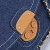 Chain Denim Bag Flip Shoulder Handbag Artificial Leather Hardware Buckle Letter Zipper Inner Pocket Hemp Lokomotivväskor Hög kapacitet Dubbelhandtag