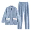 Nachtkleding voor dames Pyjama's Winterkoraal fluweel Verdikt en pluche Isolatie Herfstflanel Huiskleding