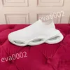 2023 neue Hot Casual Fashion Schuh Designer Männer Frau Luxus Farben und Stile Atmungsaktive Designer Massage Außenluft Sport Trainer Schuhe fengda1 230204