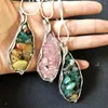 Pendanthalsband Multicolor Natural Stone Leaf Halsband Reiki Healing Energy Rock Crystal Gravel med harts hänger för kvinnors smycken