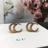 Designer di lusso placcato oro 18 carati Orecchini a forma di serpentina con lettera vintage orecchini a cerchio in oro moda nuovo temperamento gioielli regalo per la festa di nozze