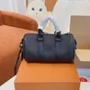 Hommes Designer Sacs À Bandoulière Messenger XS Oreiller Sac Nouvelle Mode Femmes Shouler Luxurys 2023 Voyage Sac À Main De Haute Qualité Poignée Sacs À Main Noir Fleur