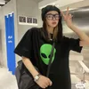 2023 Yeni Kadınlar Yüksek Kaliteli Tişört Gömlek Baskı Yaz Glow Alien Baskı Örgü Kırmızı Aynı Kol T-Shirt