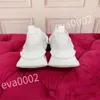 2023 neue Hot Casual Fashion Schuh Designer Männer Frau Luxus Farben und Stile Atmungsaktive Designer Massage Außenluft Sport Trainer Schuhe fengda1 230204