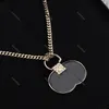 Lettre de luxe C Collier Designer Art Caractère Collier Femmes Mode Pendentif Colliers Dames Lien Chaîne Ras Du Cou Bijoux De Noël Présent