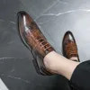 2023 hommes chaussures habillées à lacets en cuir véritable luxe mode chaussures de mariage pour hommes en plein air luxe Style italien Oxford chaussures