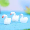 Garden Decorations 40 Pcs Decor House Succulents Simulation Swan Statue Desktop Ornament White Statues Mini Resin Decors Lovers