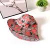 Designers Women Strawberry Bucket Hat monterade hattar Sun Mens Baseball Cap Outdoor Fishing Dress Bonnet Beanie Luxury Baseball Cap G 2304103D