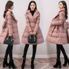 Trench da donna Giacca in cotone con poncho a vita sottile di media lunghezza da donna Piumino invernale in maggese Parka con fiocco alla moda Capispalla