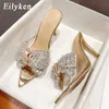 Sandaler Nya sommaren PVC Transparent Crystal Butterfly-Knot Sexig spetsiga tår Häl Slippers Woman Dress Party Shoes 230316