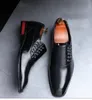 SURET BUTS MĘŻCZYZN Casual Business Buty skórzane z mikrofibry kwadratowe palce koronkowe ubiór męski biuro Men Men Mode Wedding Party Oxfords 231110