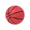 Articoli novità 6cm Super alta elasticità Mini pallacanestro in gomma Decompressione Palla accarezzante cava Giocattoli per bambini Mini modello ornamenti