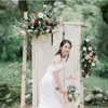 Dekorativa blommor Silk Artificial Flower Row Runner Decor Party Wedding Backdrop Arch Stand Road Rose Peony Hydrangea With Green Leaf