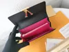 Luxurys Designer Classic Style Long Wallets Women Capucines Wallet Purse Ladies Wallet Coin Purse with Original Box Leather Handbags Cutch Bag Shoppoing Bag M61248