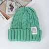 BeanieSkull Caps Mujeres Colores de caramelo Sombrero de invierno Moda Etiqueta de tela de punto Estilo Kpop Gorros suaves para streetwear Cap 231109